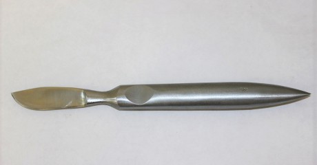 Нож для снятия гипсовых повязок 180х45 мм